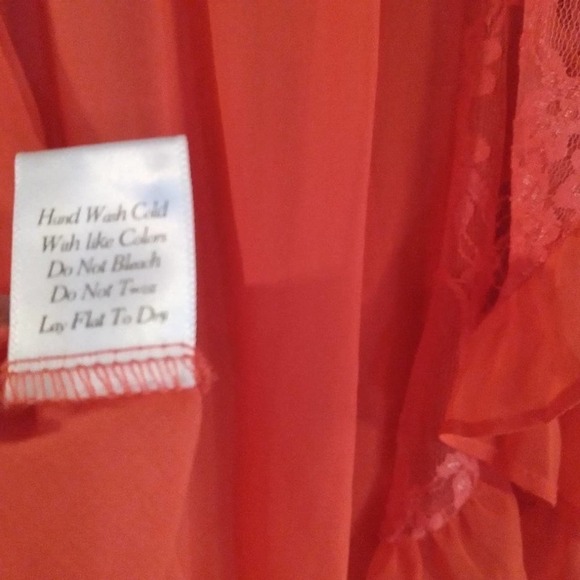 Mak B Lace Sheer Flutter Sleeve Pintucked Blouse - Picture 11 of 11